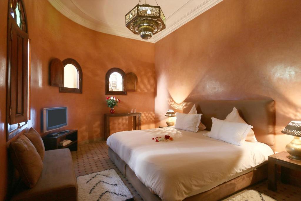 Riad L Emir